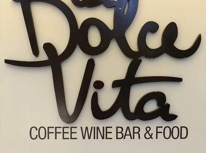 Lyric ليفانتو