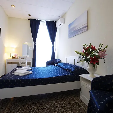 Lyric Hotel Levanto