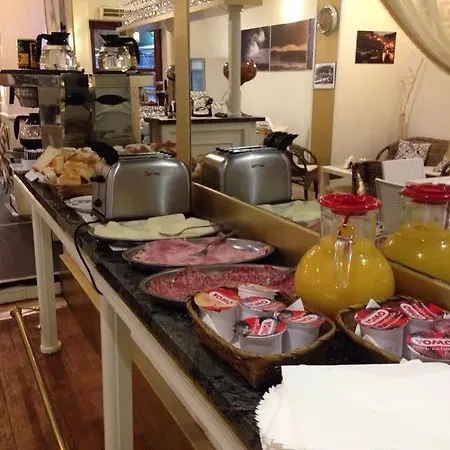 Hotel Lyric Levanto